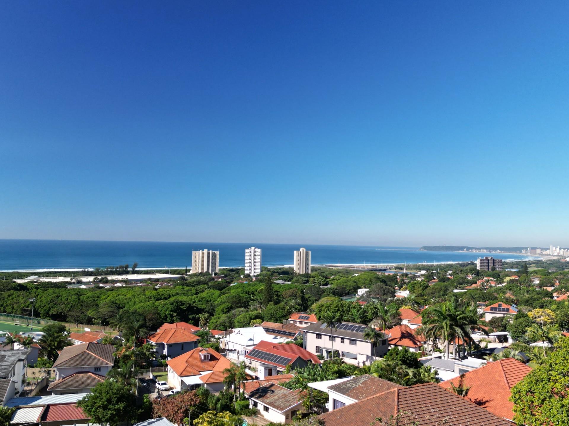 5 Bedroom Double-Story House For Sale in Athlone, Durban North, KwaZulu Natal