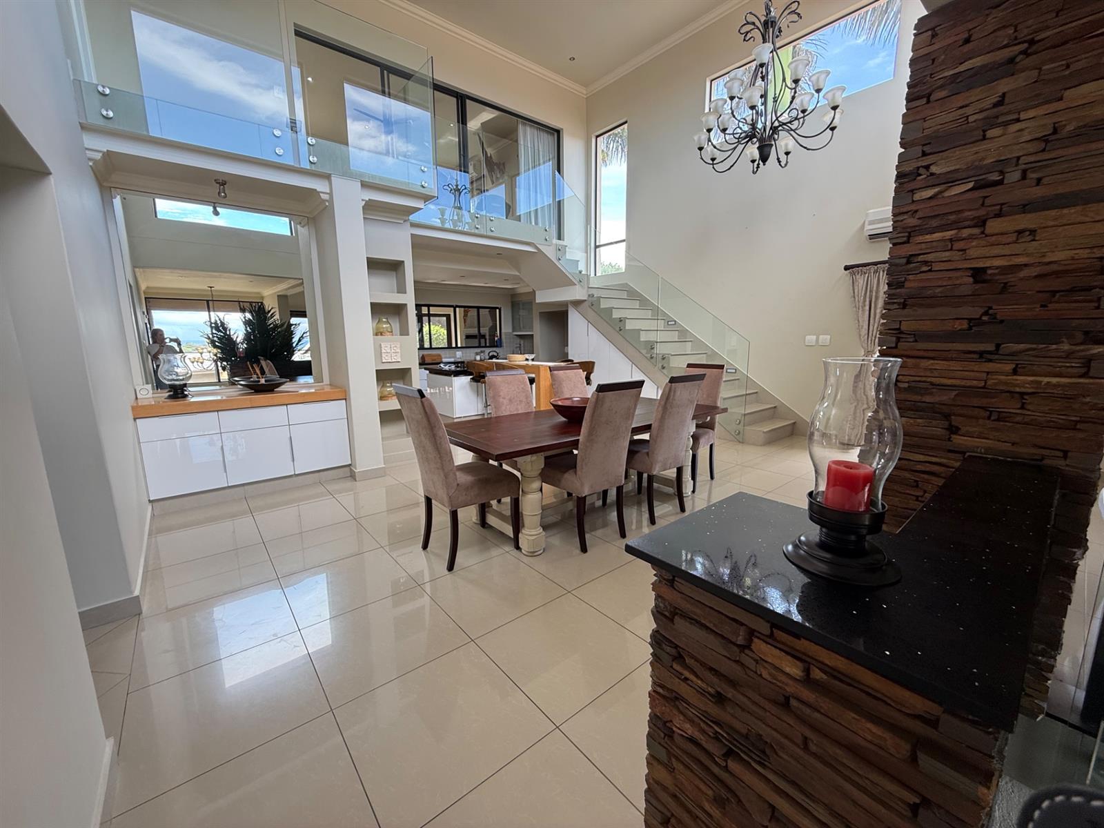 4 Bedroom House In Shelly Beach