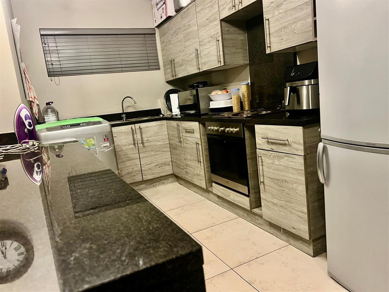 3 Bed and 2 bathroom home in Nahoon Valley Park