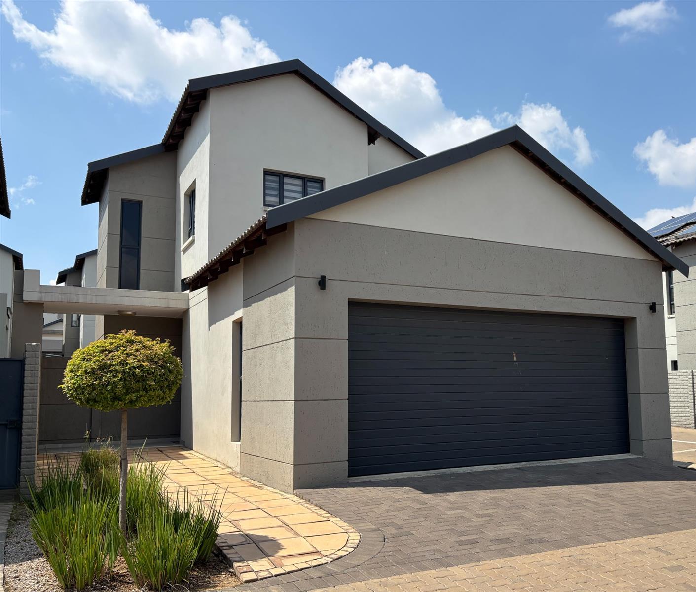 House for sale in Craigavon, Sandton
