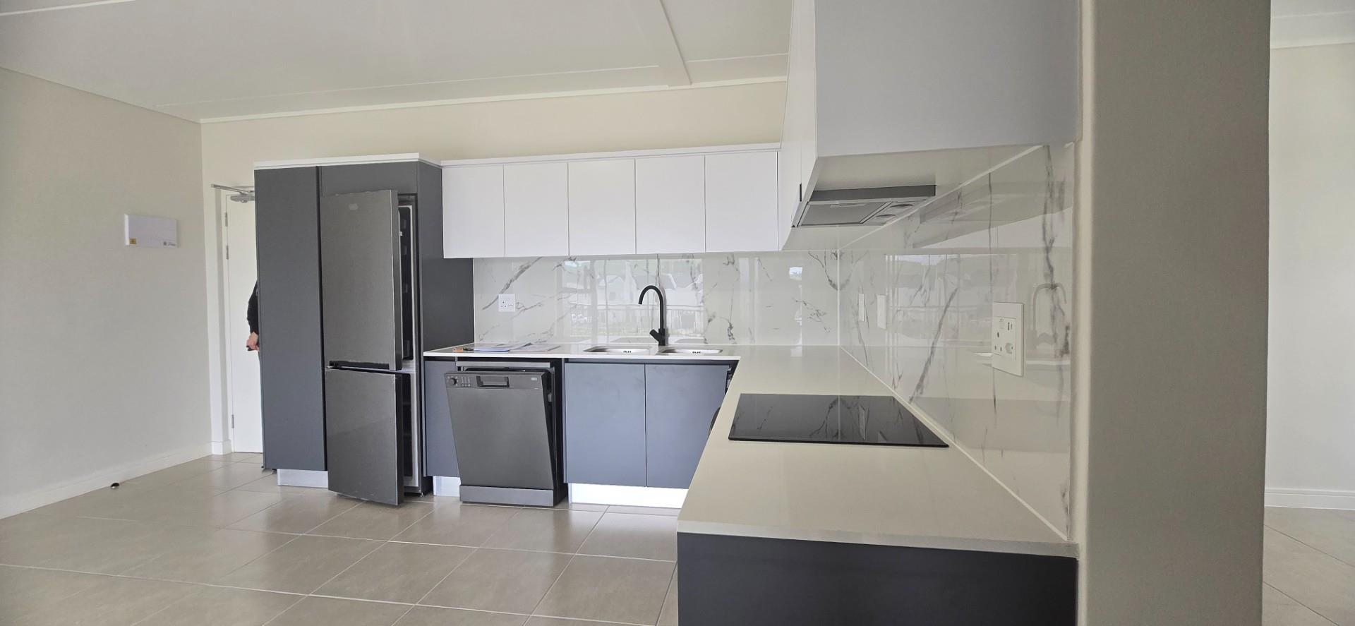 2 bed Apartment To Rent in The Huntsman