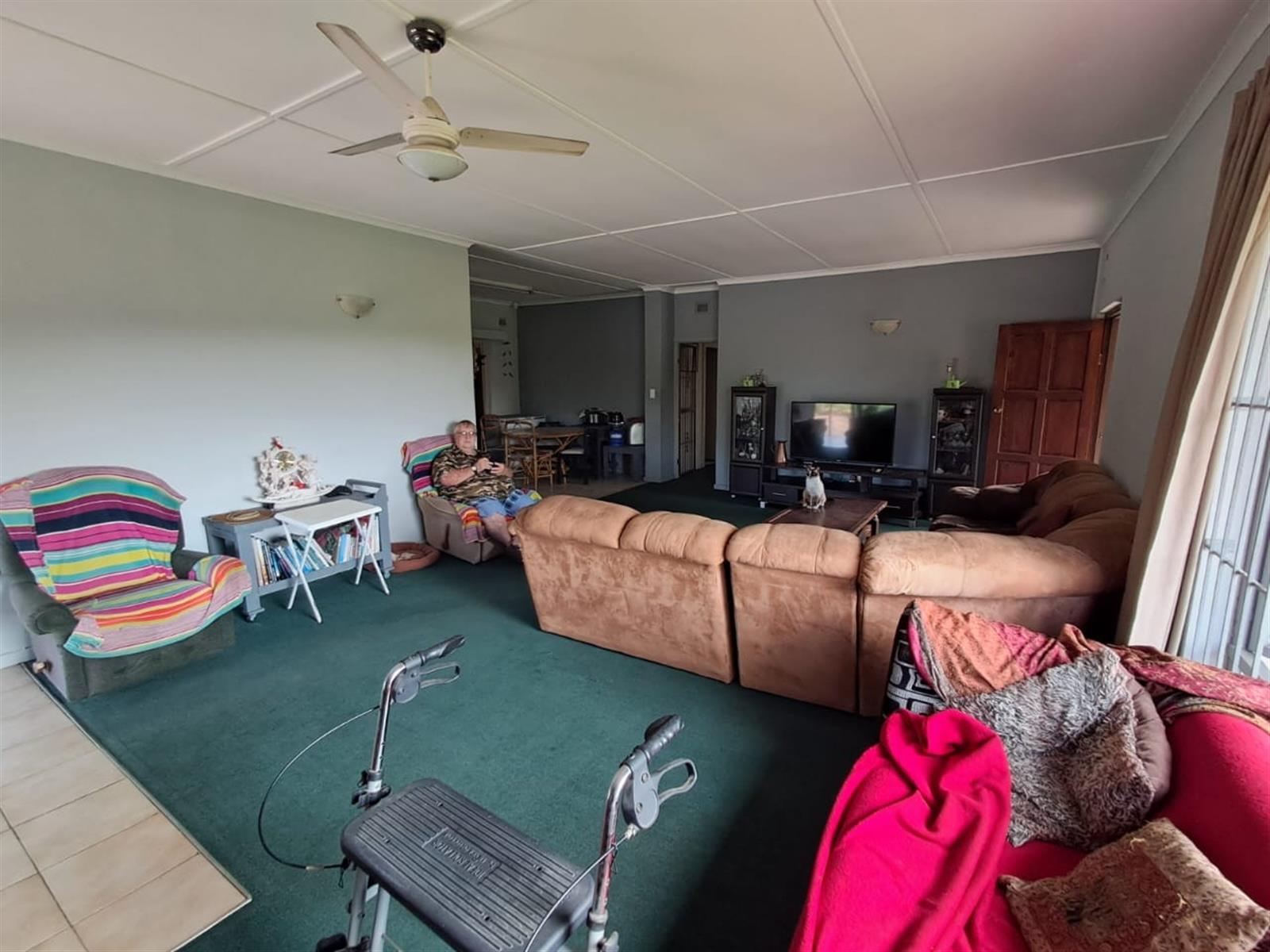 House For Sale In Margate, Kwazulu-Natal