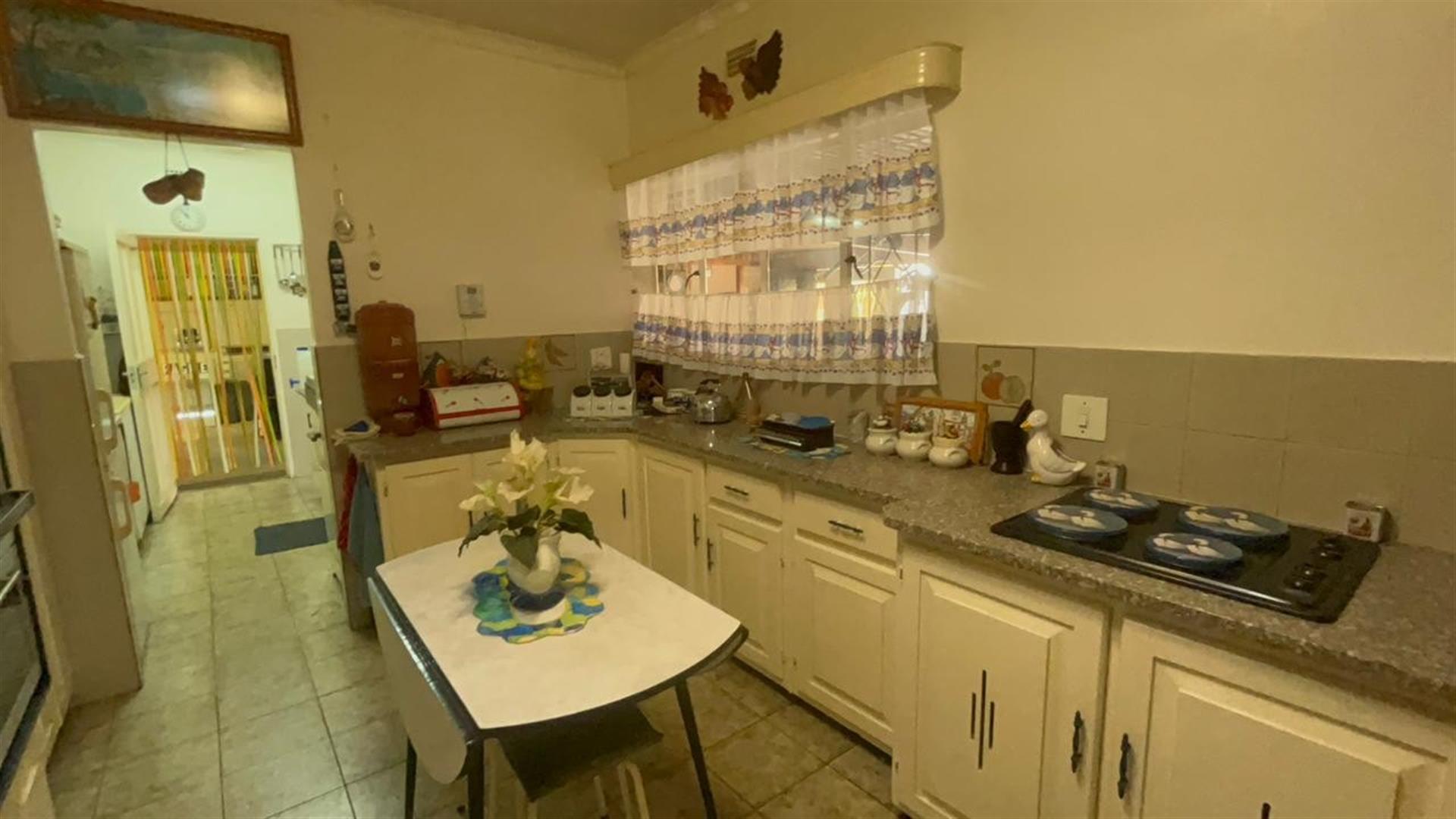 4-Bedroom Home For Sale in Vanderbijlpark SW 2