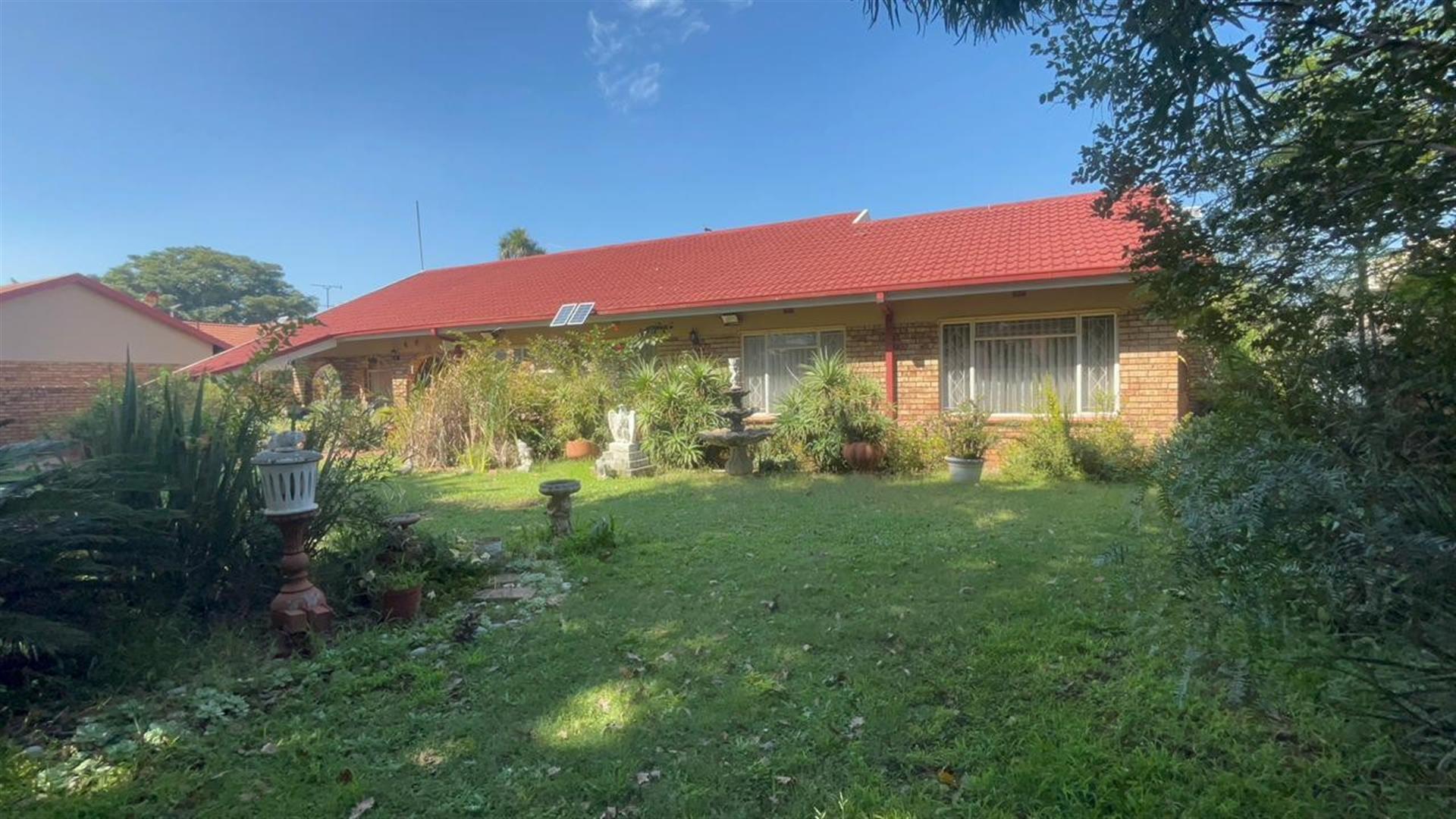 4-Bedroom Home For Sale in Vanderbijlpark SW 2