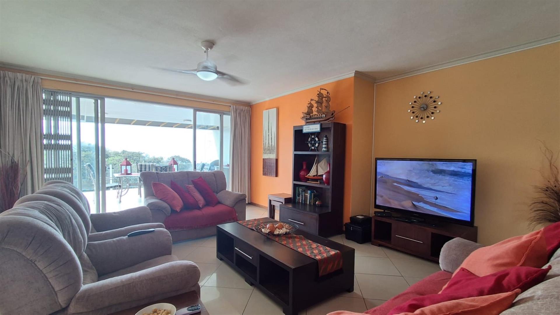 Apartment For Sale in Margate, KwaZulu Natal
