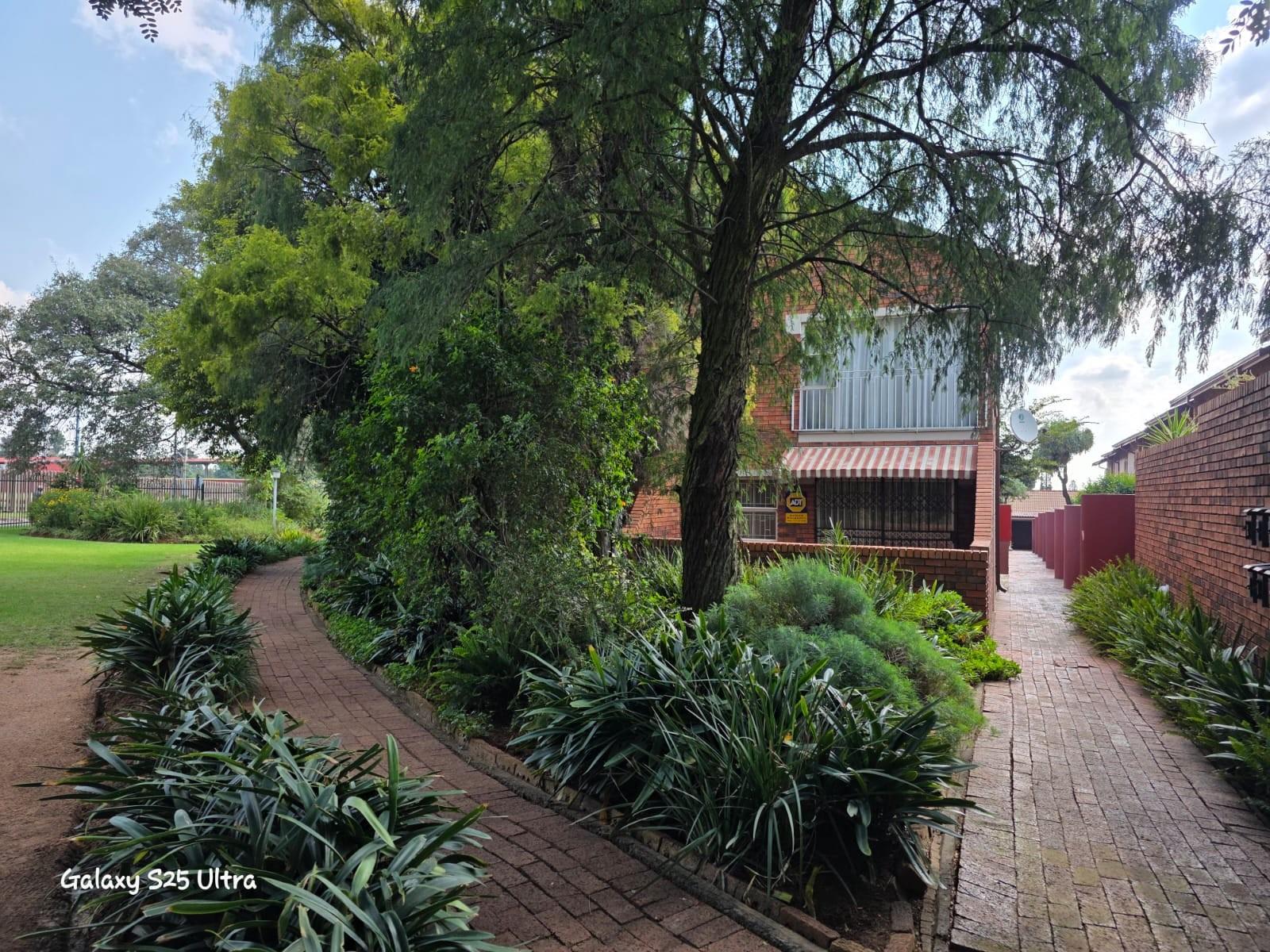 House For Sale in Witbank Ext 10, Witbank