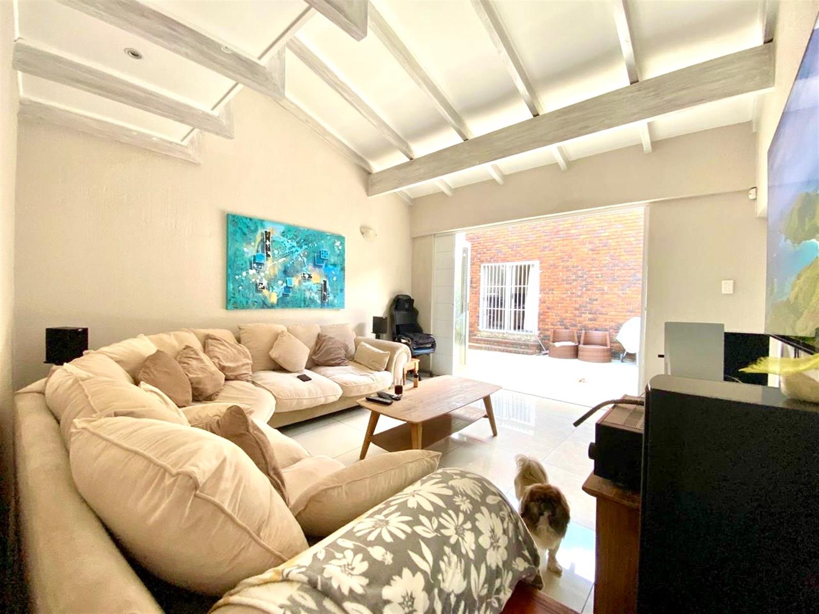 Spacious Townhouse in Sought-After Gallo Manor | Boomed-Off Security Estate