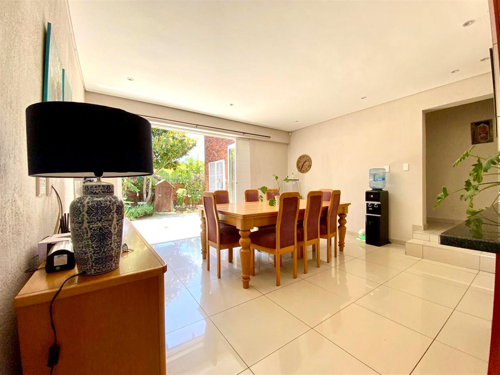Spacious Townhouse in Sought-After Gallo Manor | Boomed-Off Security Estate