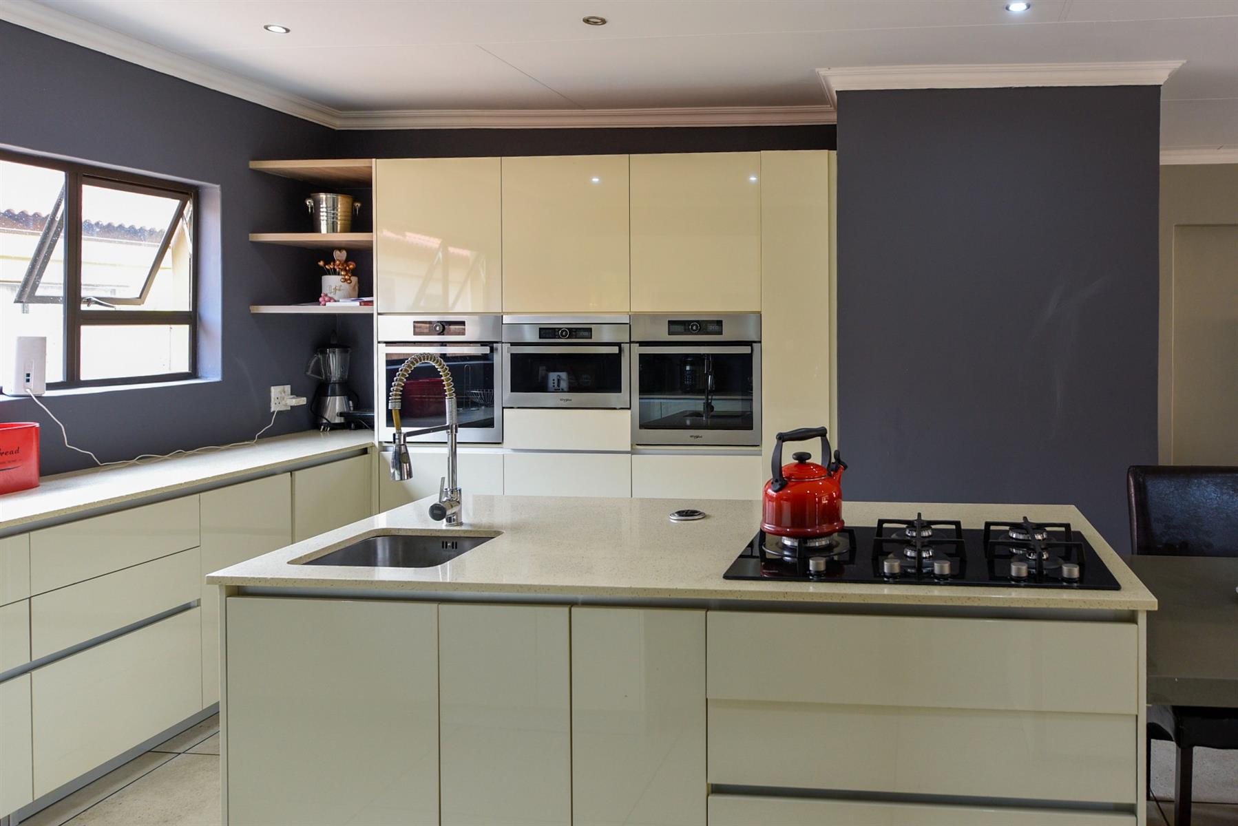 House For Sale in Vanderbijlpark Gauteng