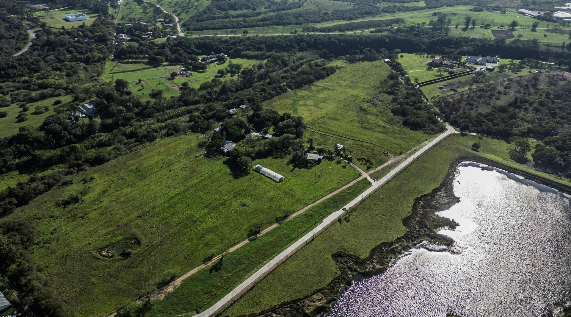 Rare Riverside Opportunity - Embrace a Peaceful Country Lifestyle on the Banks of the Gonubie River