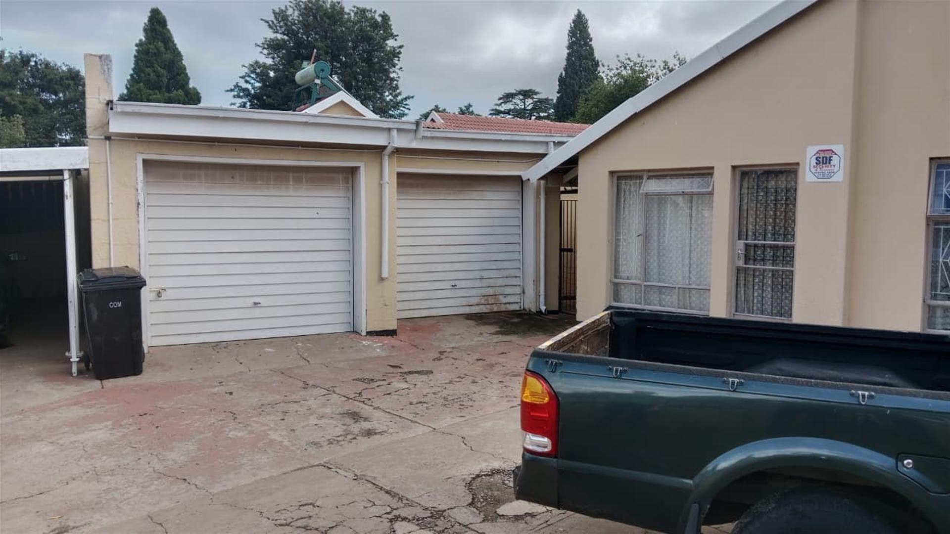 House for sale in Stilfontein Ext 4, Stilfontein, North West, 850 m²