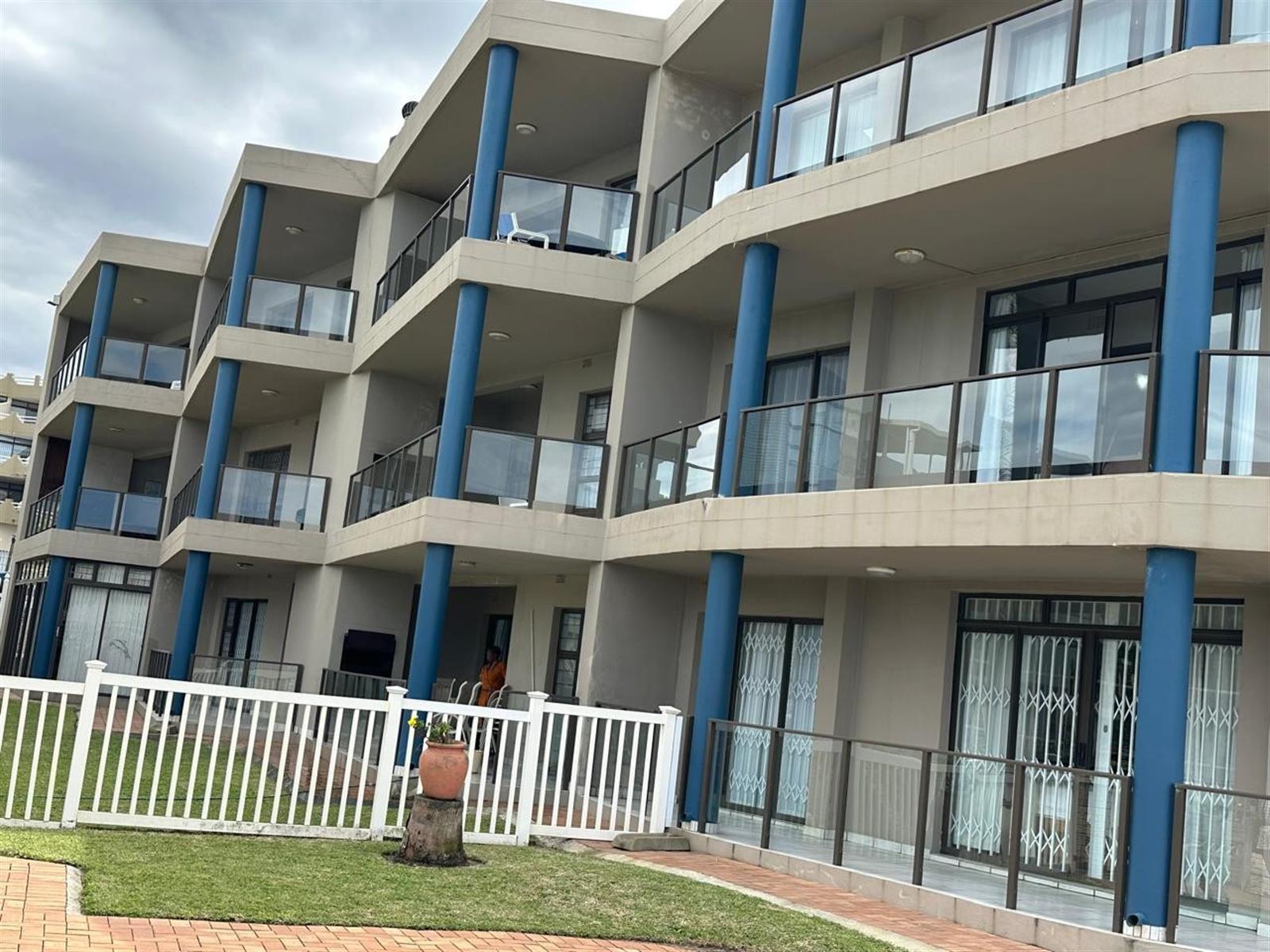 Two bedroom Apartment For Sale in Manaba Beach, Margate, KwaZulu Natal