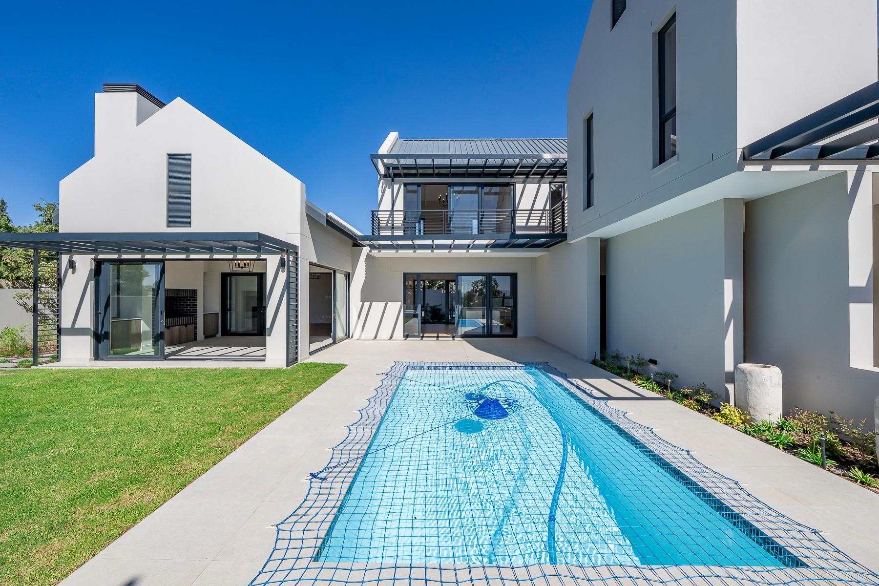 Graanendal - New Luxury Home For Sale! No Transfer Duty
