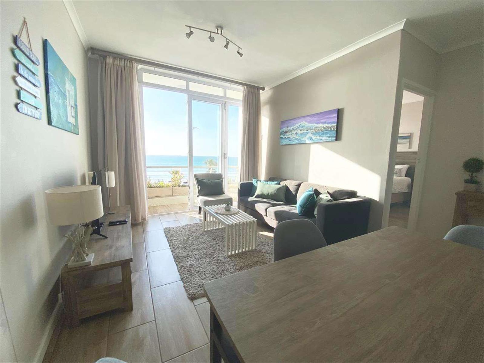 Apartment To Rent in Lagoon Beach, Milnerton