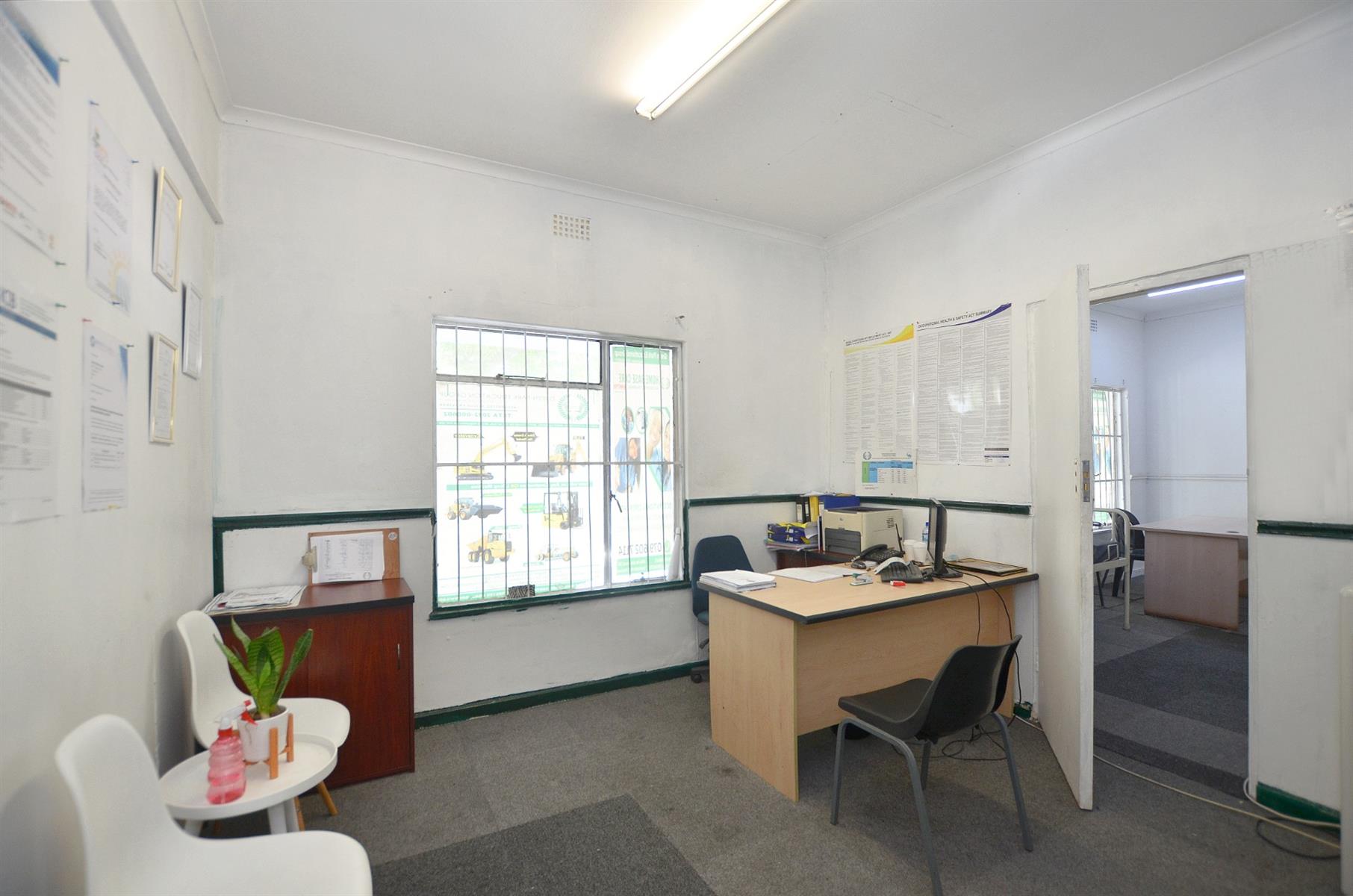 Commercial Property for sale in Vasco Estate, Goodwood, 538 m²