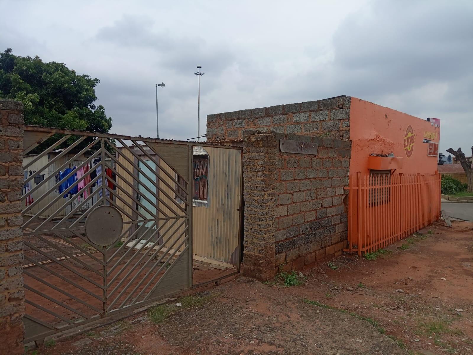 Stand For Sale in Orlando, Soweto