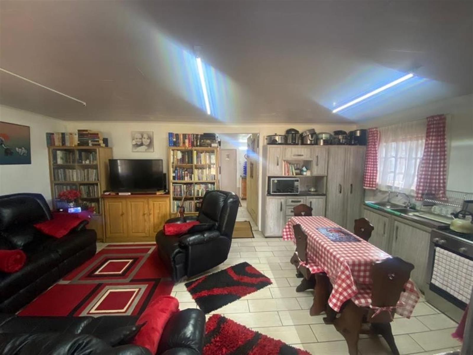 Holiday Cottage For Sale in Pietermaritzburg, KwaZulu Natal