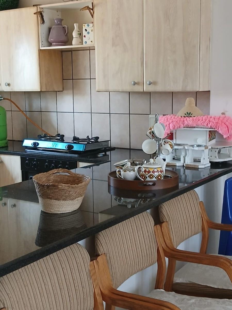 Apartment For Sale in Dainfern, Sandton