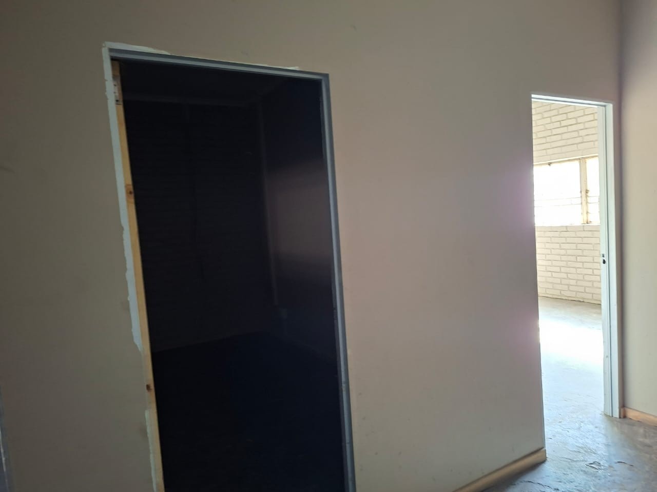 Commercial Property To Let