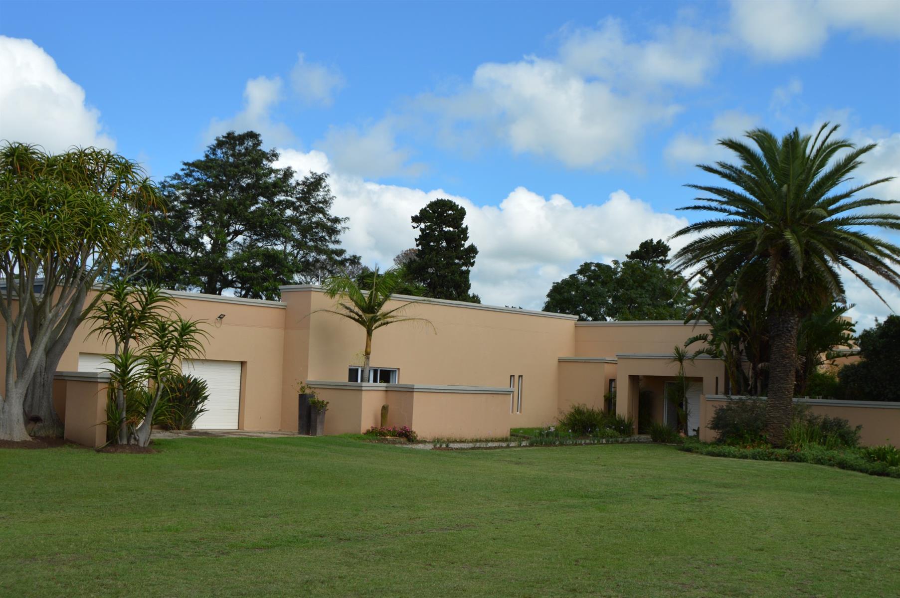 Fairlands Farm for sale in Alexandria