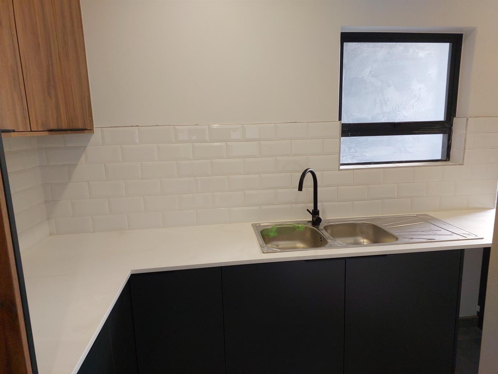 The Last Word in Sandown Luxury: Completion Just Around the Corner.