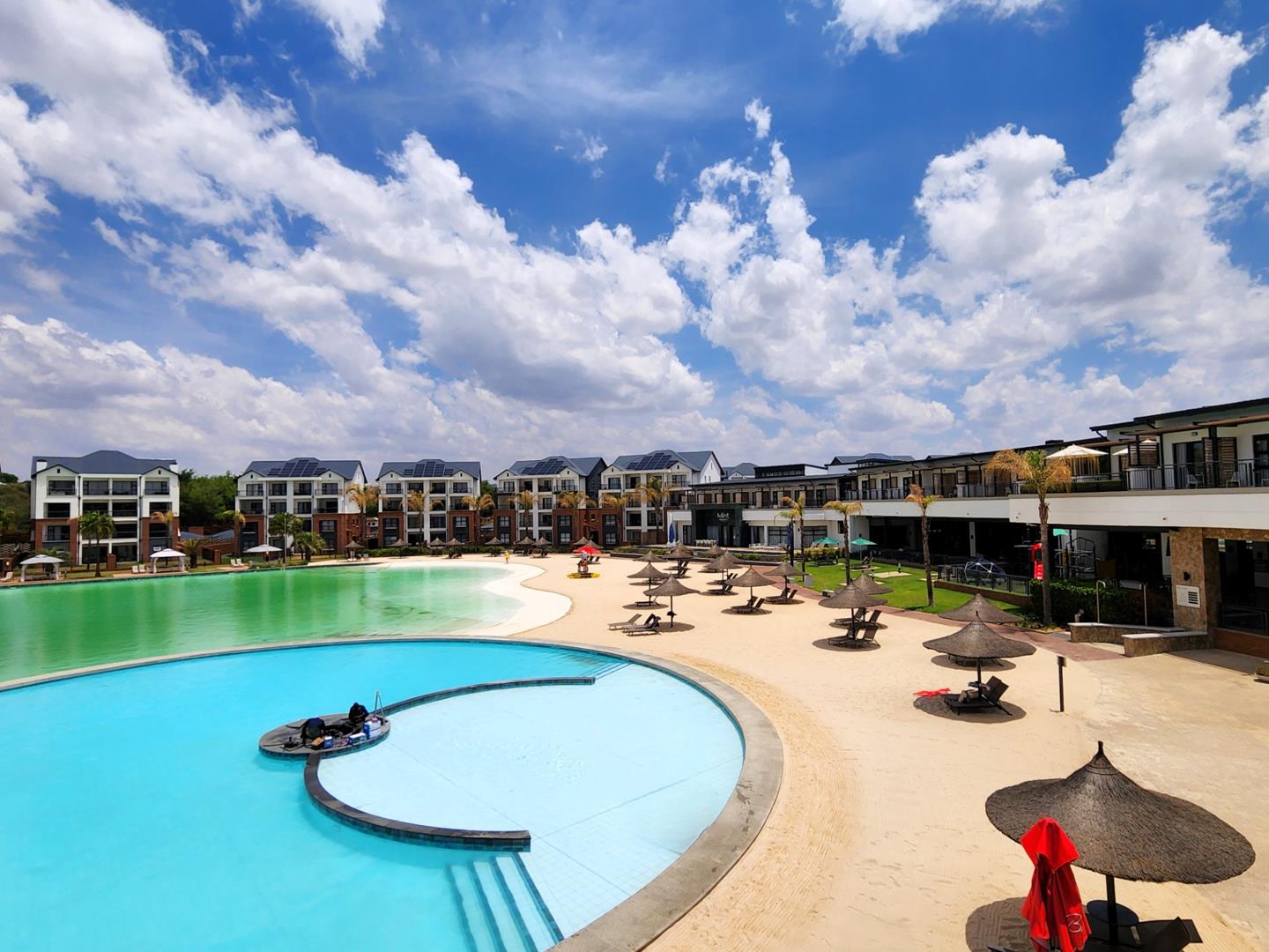 Live the Lifestyle - 1 Bedroom Apartment in The Blyde Riverwalk Estate, Pretoria East