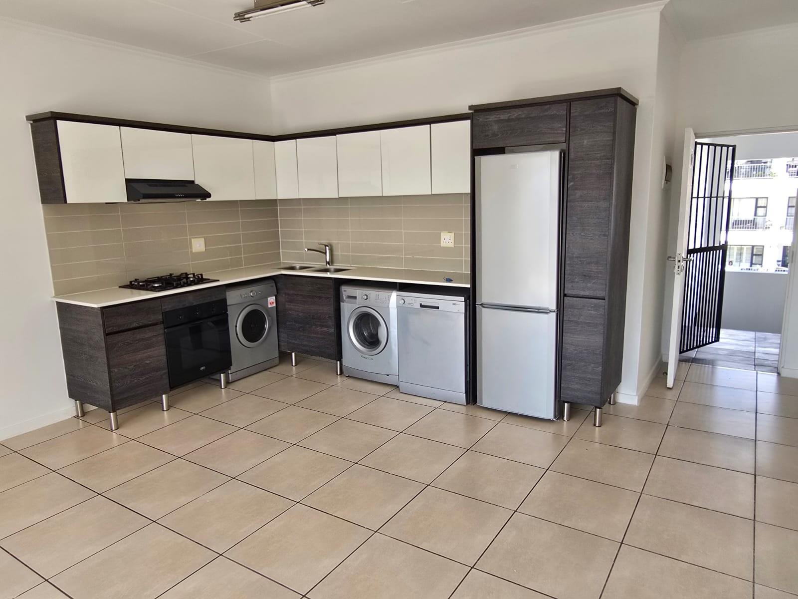 Modern 1-Bedroom in Malakite with large Balcony