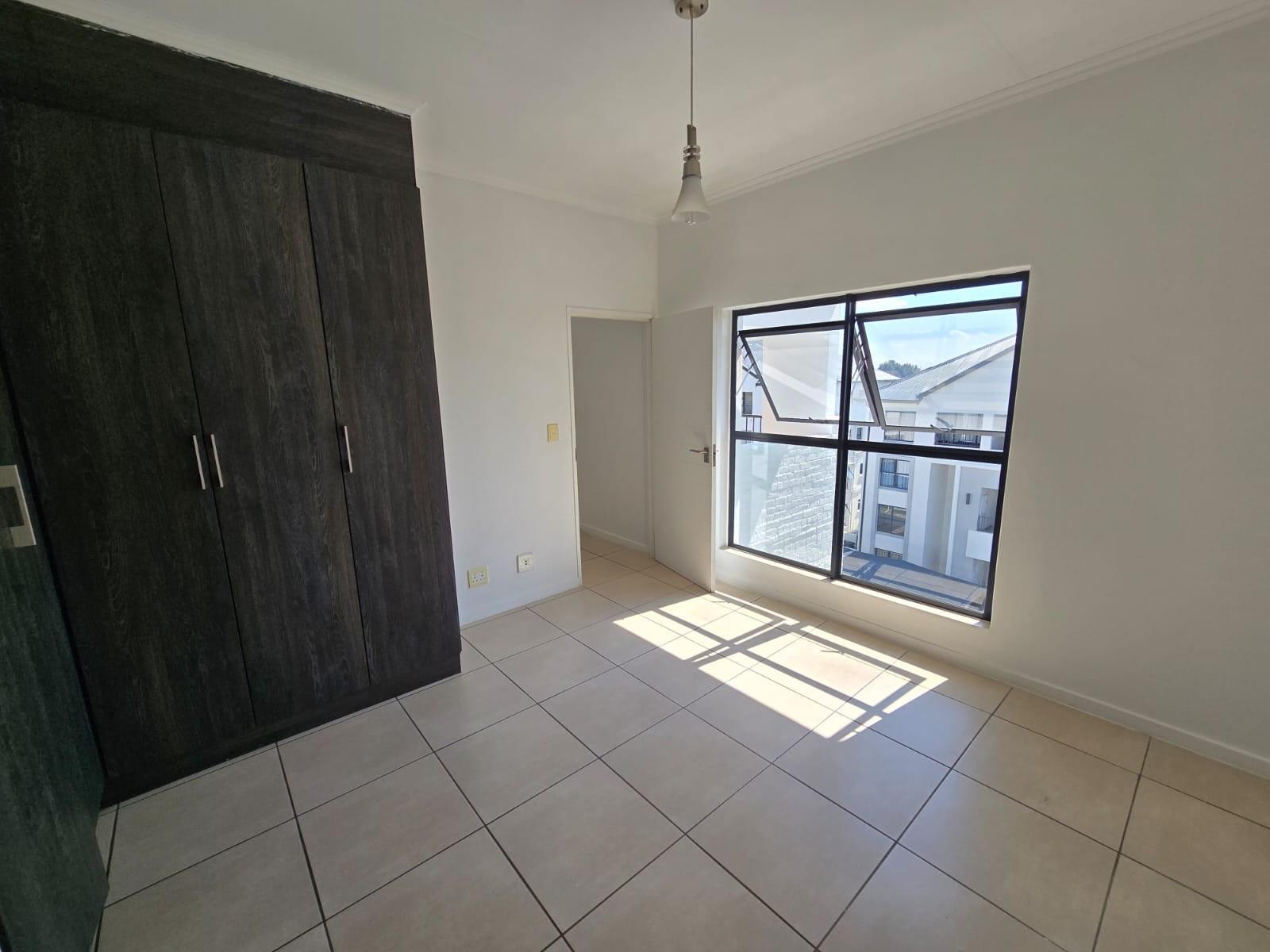 Modern 1-Bedroom in Malakite with large Balcony