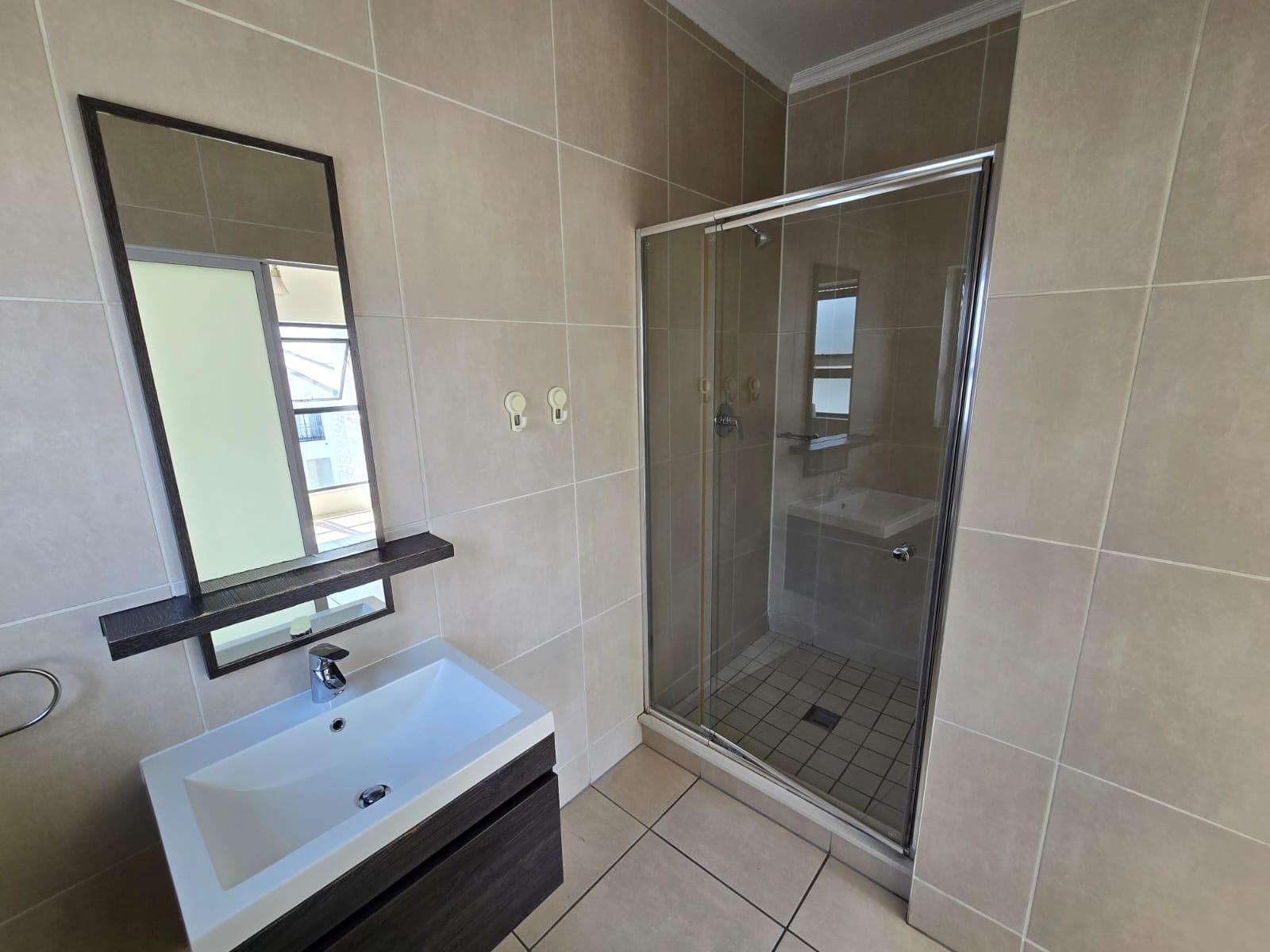 Modern 1-Bedroom in Malakite with large Balcony