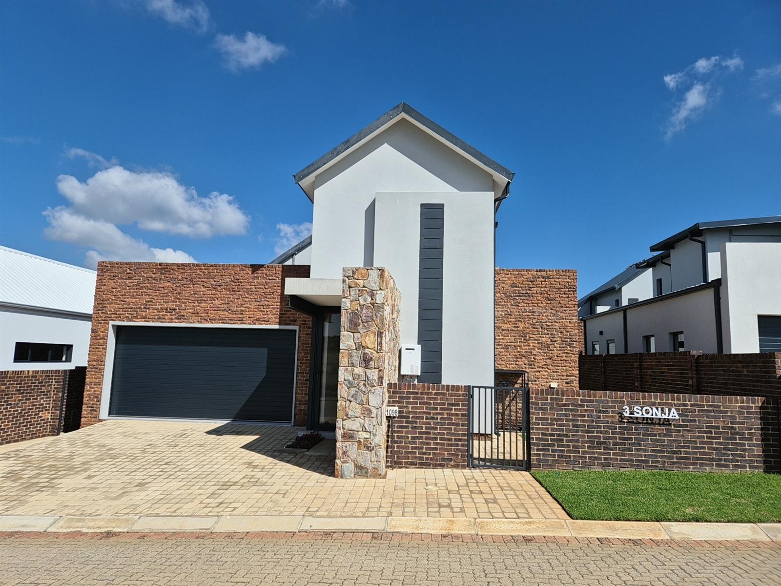 3 Bedroom Double-Storey Home with Solar Power in Helderzicht Eco Estate, Potchefstroom, North West