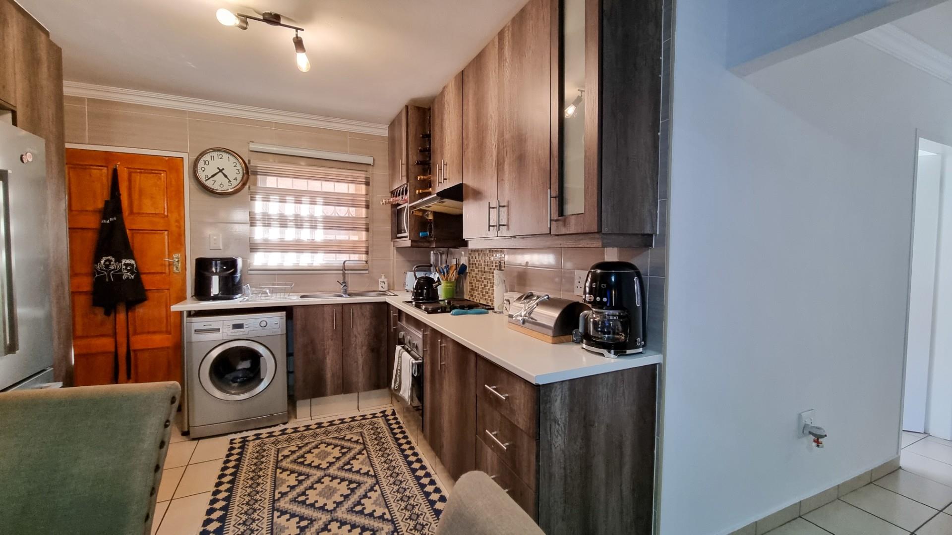 Apartment For Sale in Witfield, Boksburg