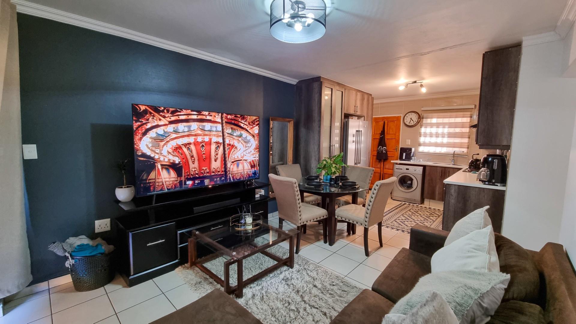 Apartment For Sale in Witfield, Boksburg