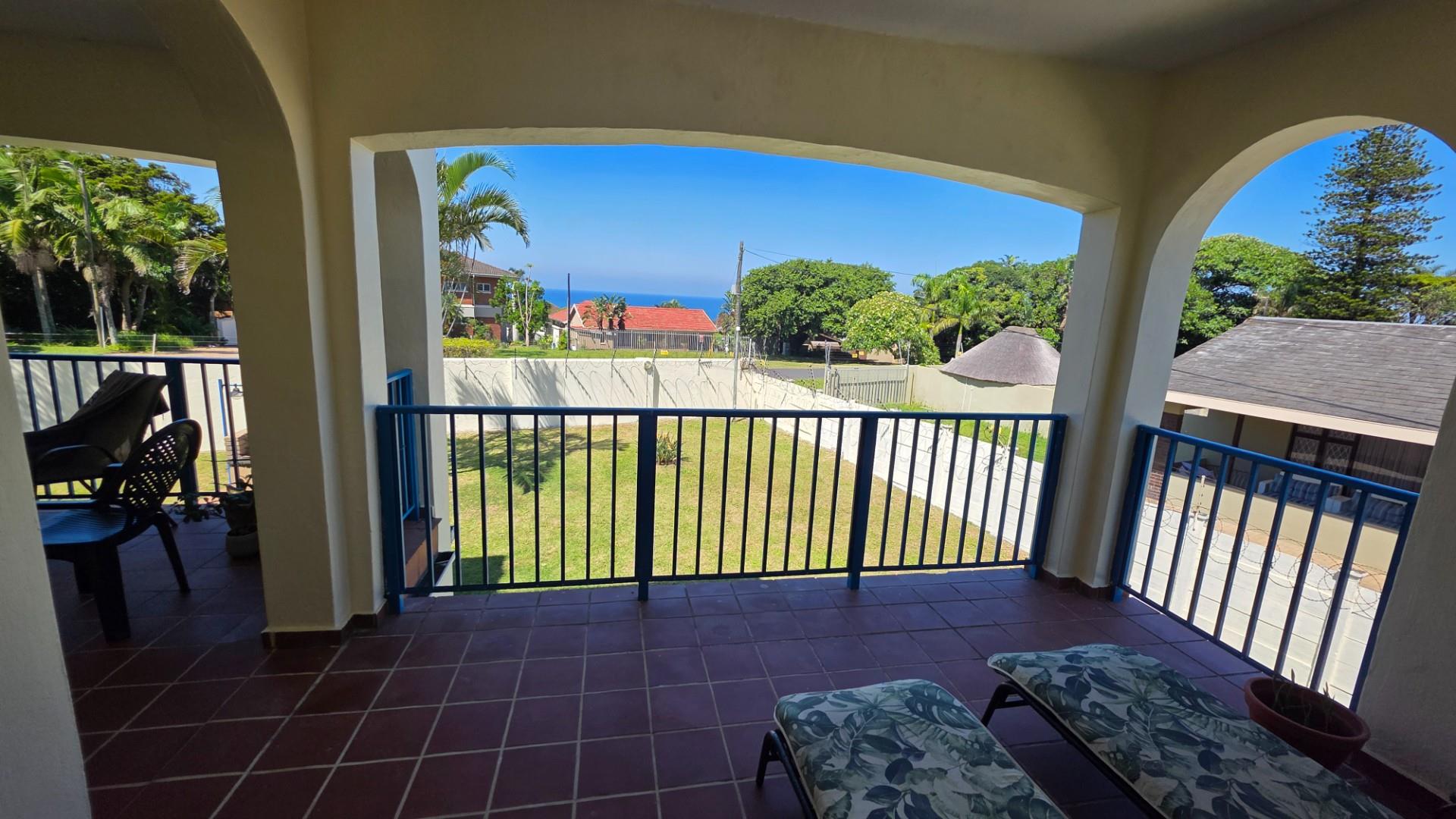 Apartment For Sale in Uvongo, Margate, KwaZulu Natal