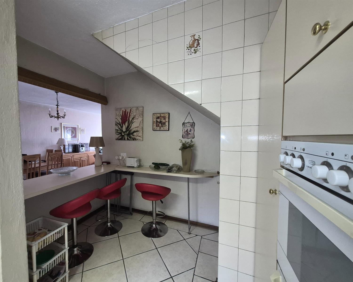 Spacious North-Facing Family Townhouse with Private Garden