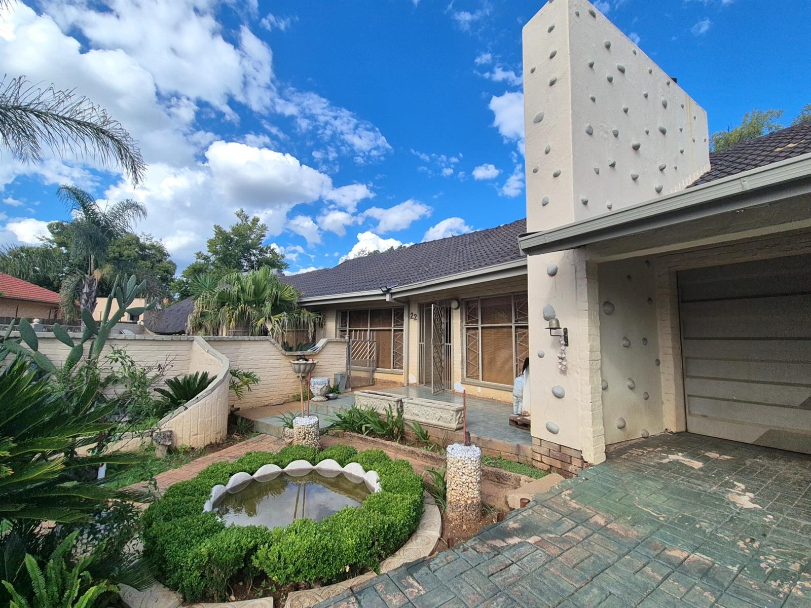 House For Sale in Baillie Park, Potchefstroom, North West