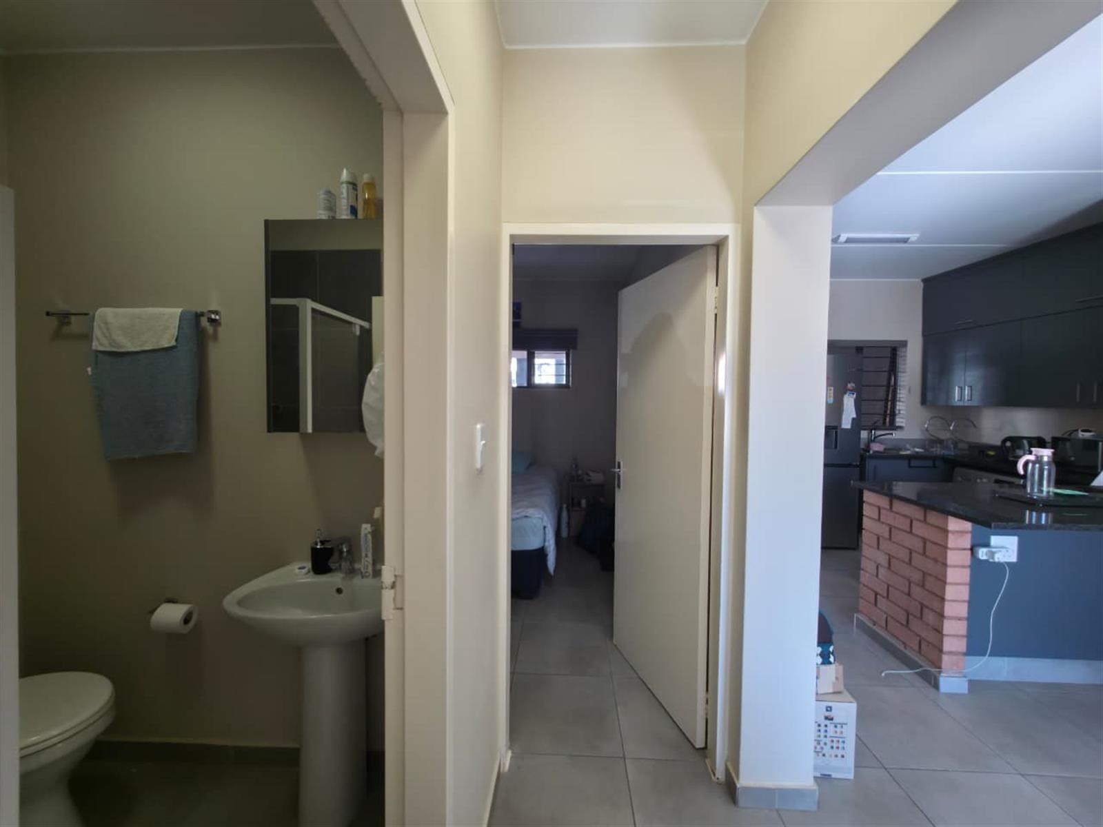 Apartment for sale in Vorna Valley, Midrand, 60 m²