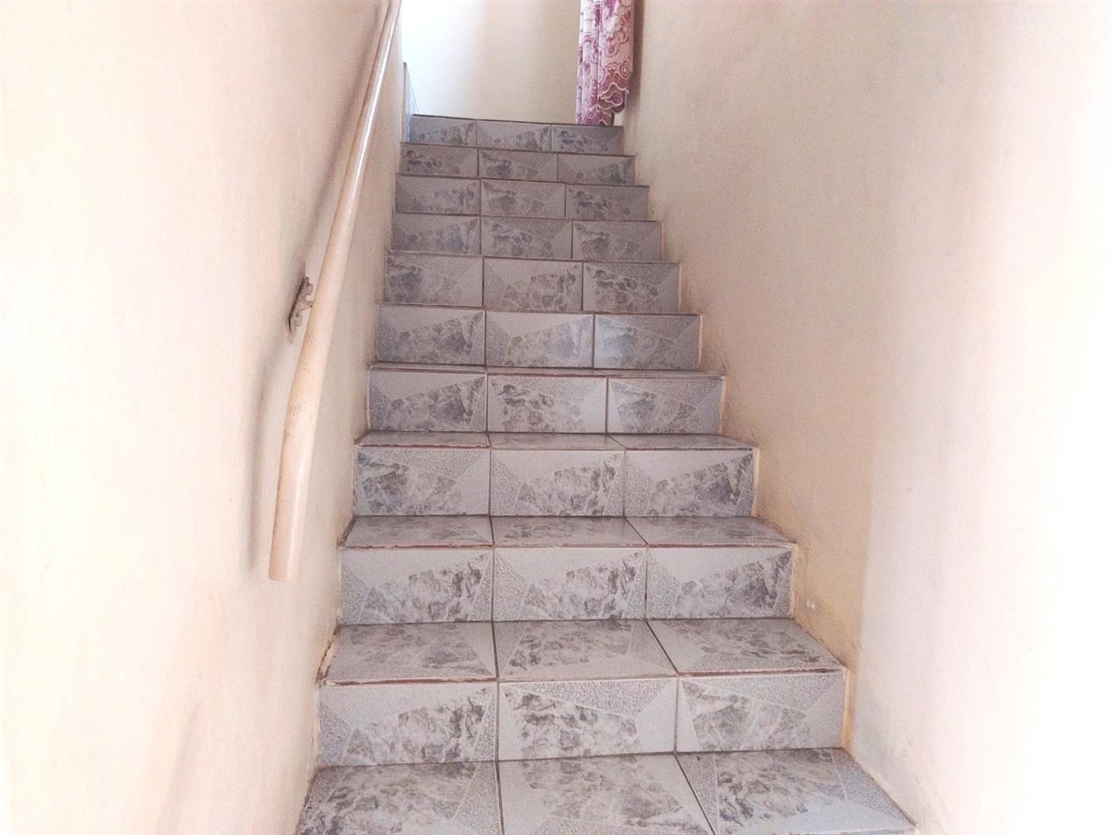 5 Bedroom House for Sale in Shastri Park, Phoenix, KwaZulu Natal