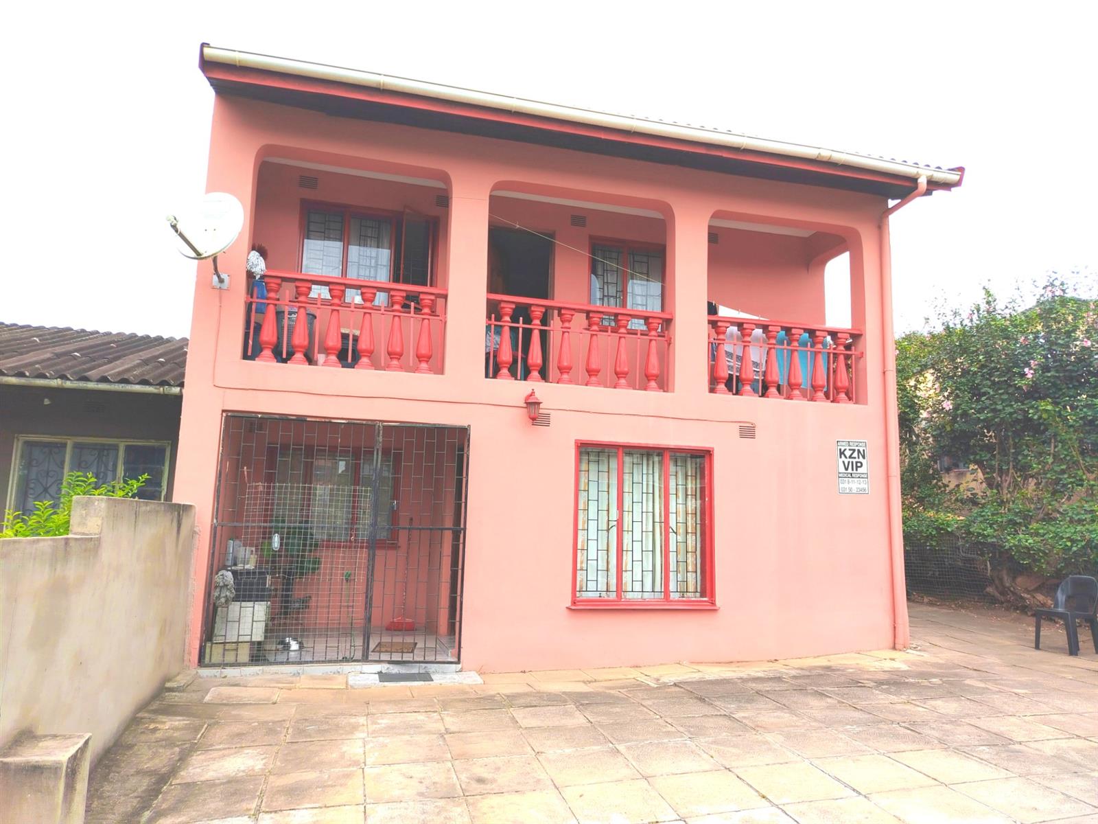 5 Bedroom House for Sale in Shastri Park, Phoenix, KwaZulu Natal