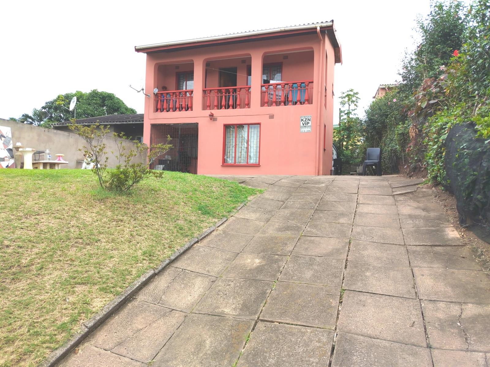 5 Bedroom House for Sale in Shastri Park, Phoenix, KwaZulu Natal