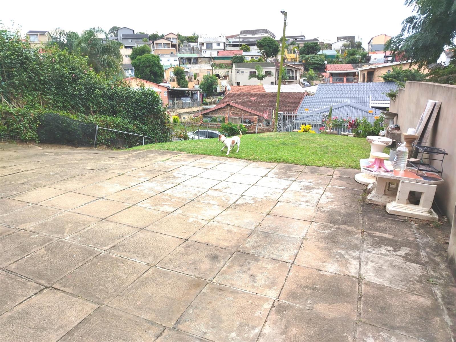5 Bedroom House for Sale in Shastri Park, Phoenix, KwaZulu Natal