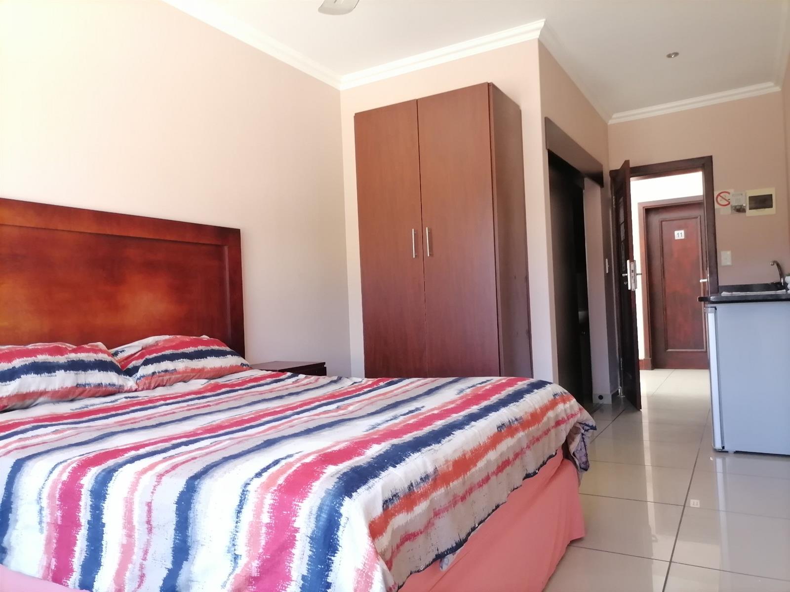 Bachelor apartment To Rent in Ramsgate, Margate, KwaZulu Natal