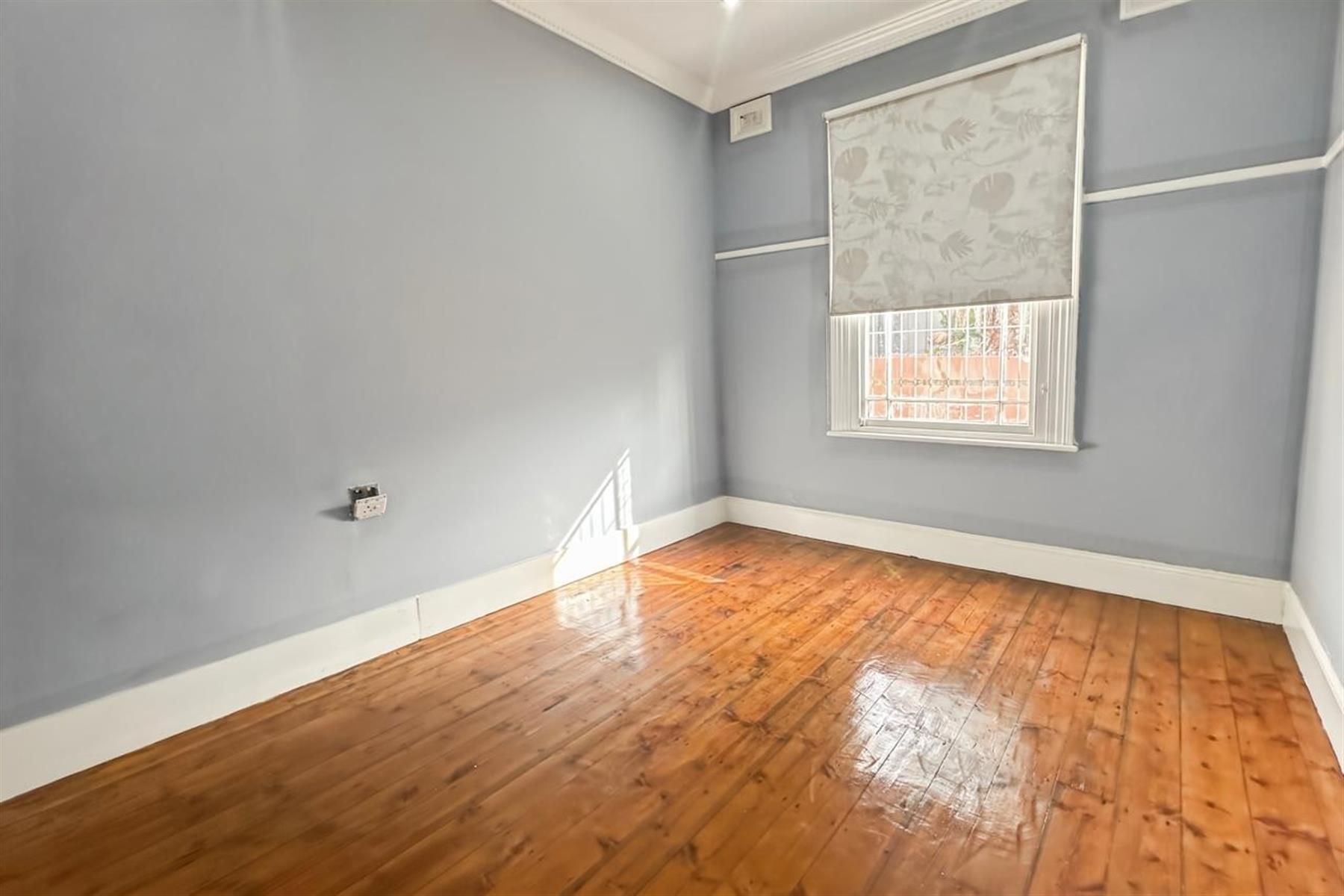 Commercial Property To Let