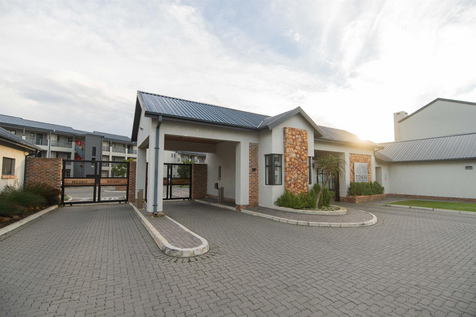 Apartment For Sale in Overbaakens Port Elizabeth