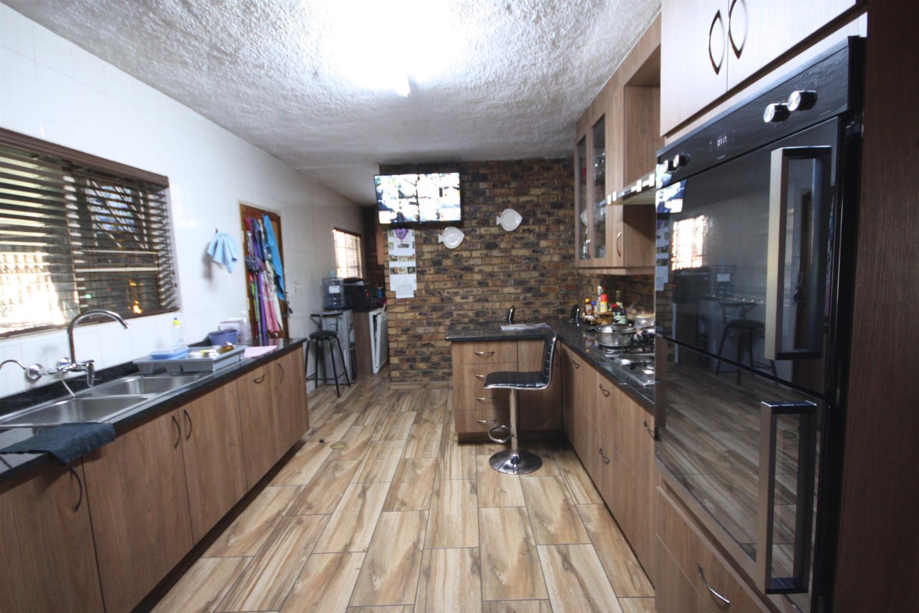 House For Sale in Bedworth Park, Vereeniging