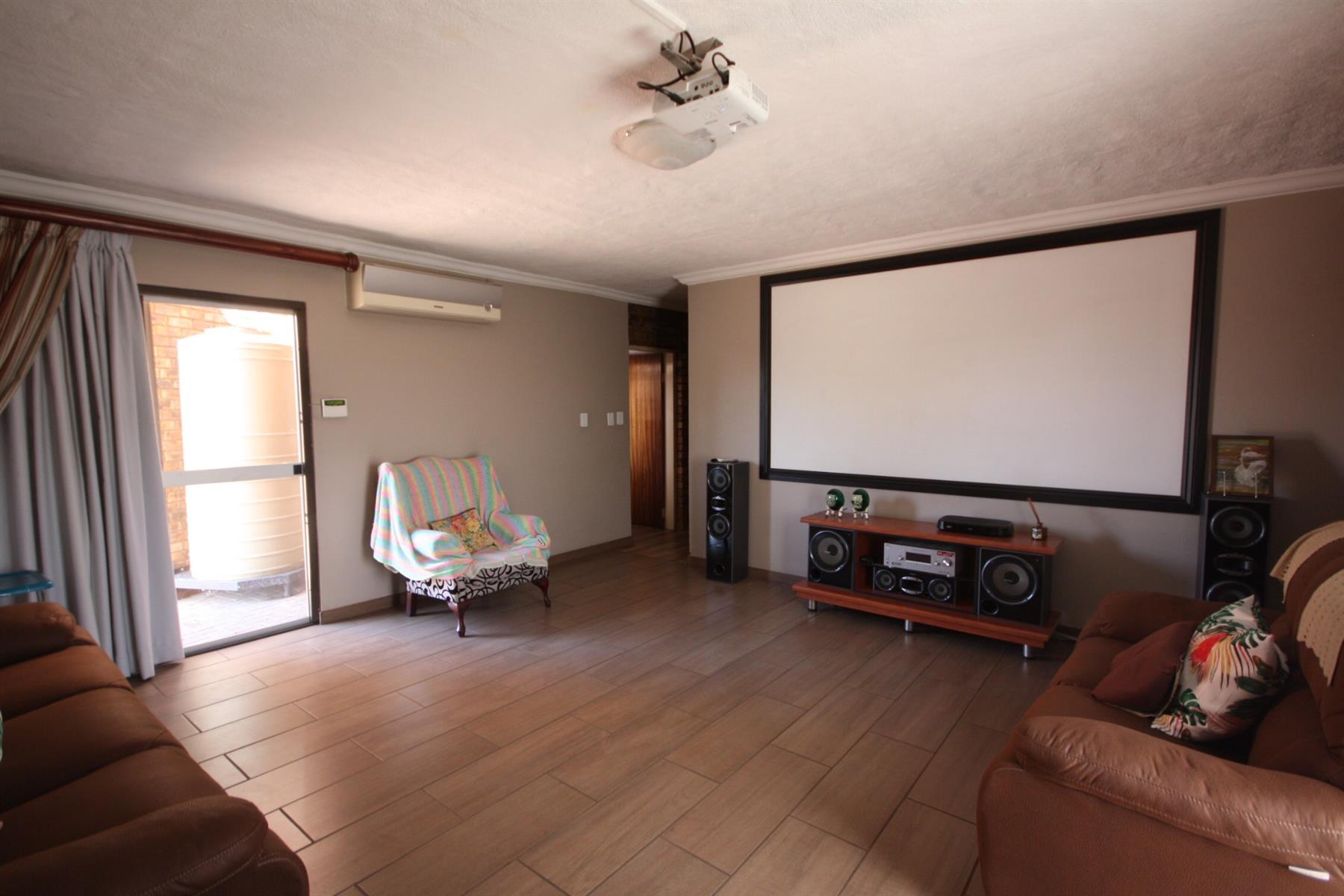House For Sale in Bedworth Park, Vereeniging