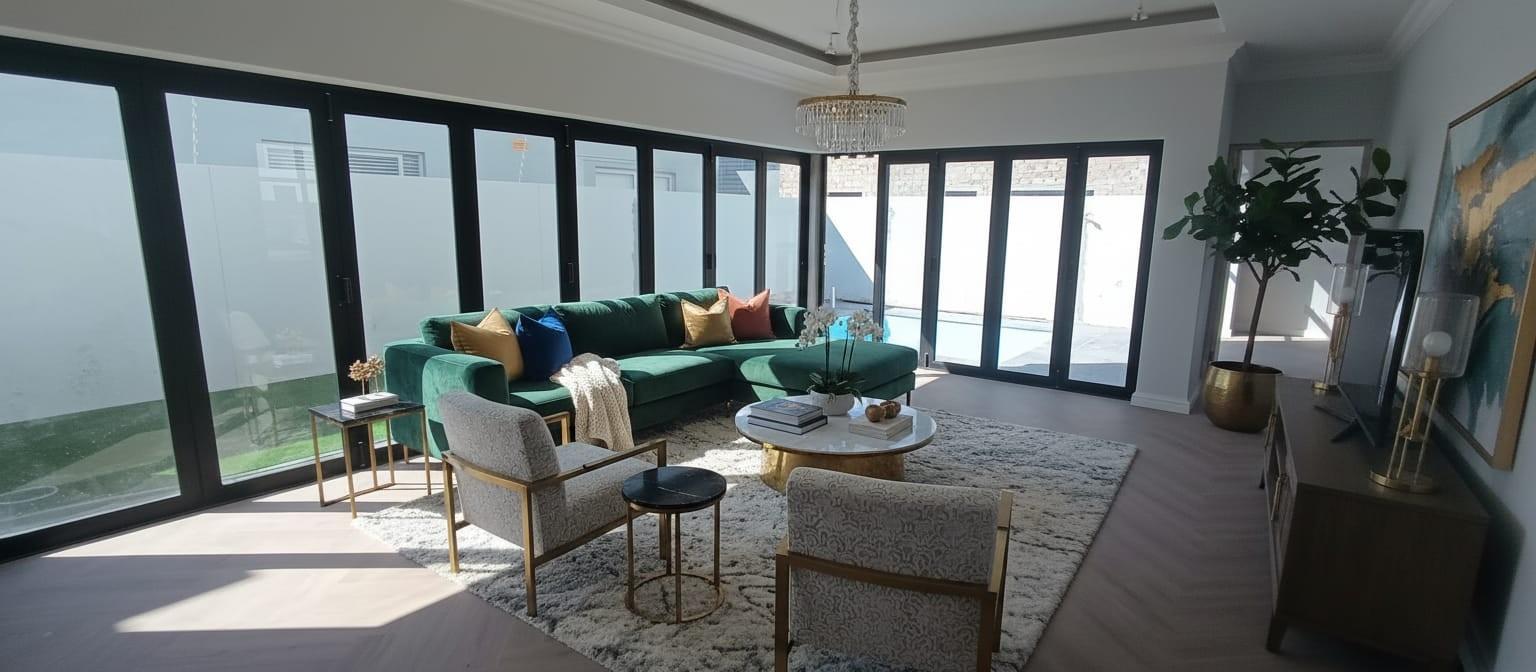 6 BEDROOM 6 BATHROOM MODERN HOUSE IN SANDOWN