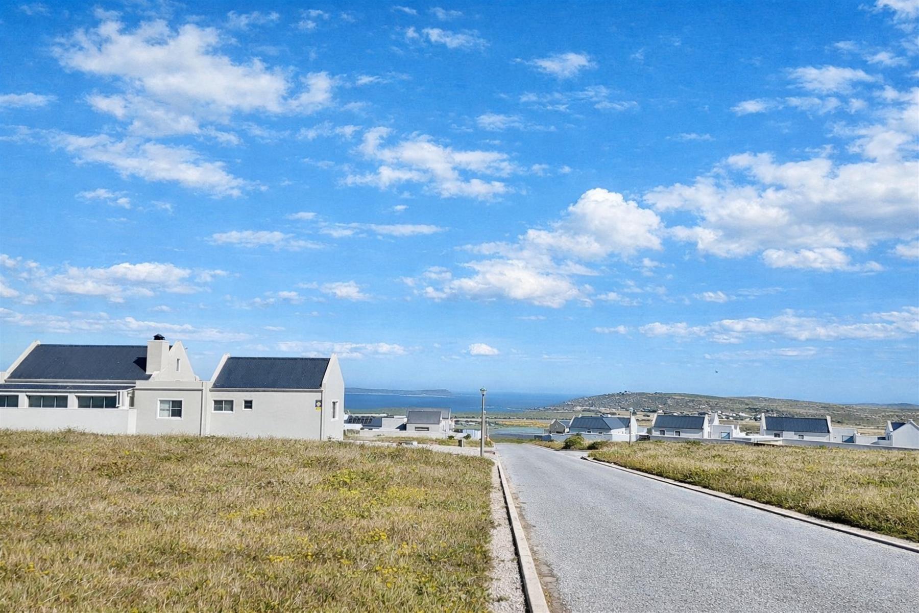 753m² Vacant Stand for Sale in Hoogland Mountain Estate, Saldanha