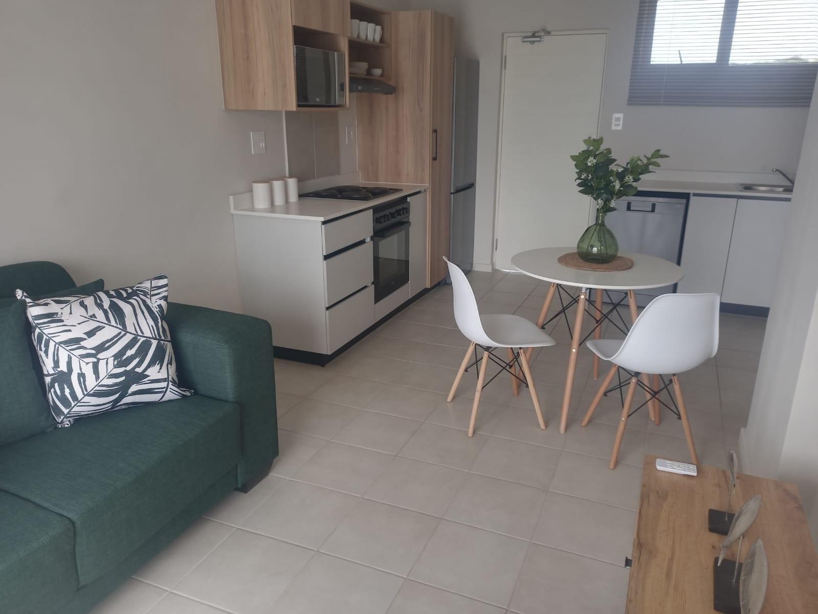 Apartment for rent in Ballito Central, Ballito, KwaZulu Natal, 44 m²