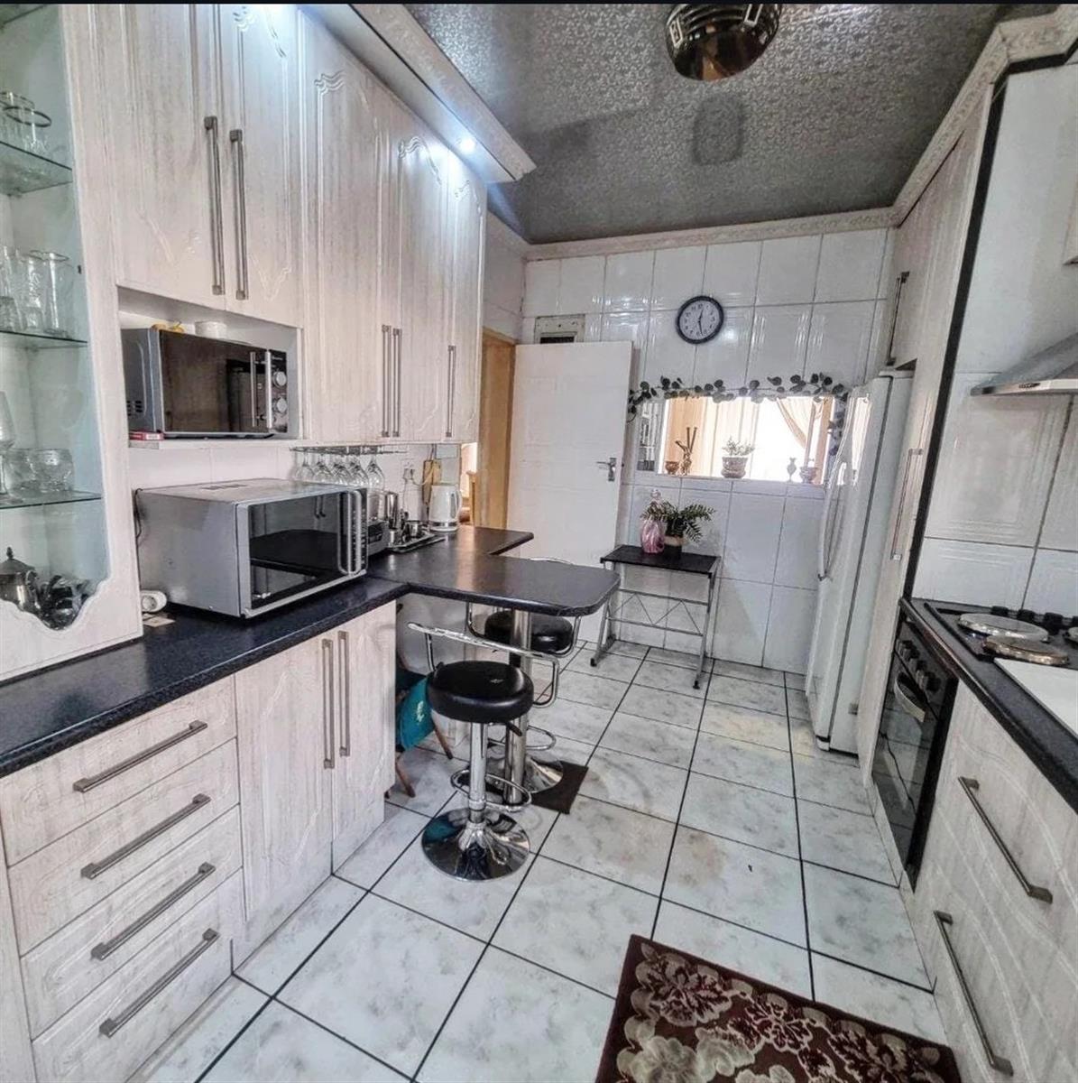 House For Sale in Bedworth Park, Vereeniging