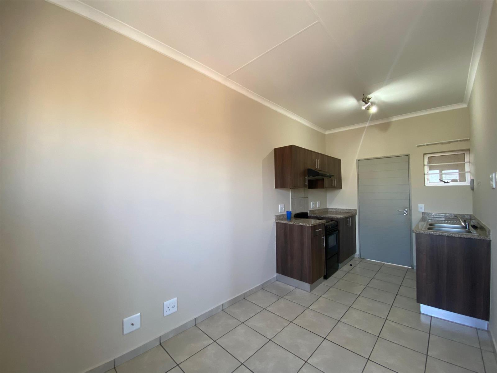 Apartment To Rent in Kwamashu, Durban, KwaZulu Natal